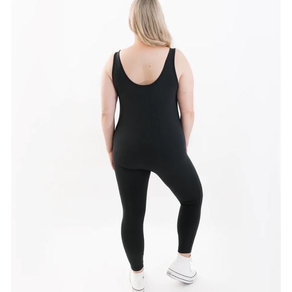 Terra Scoop Neck Ankle Length Romper - Picture 4 of 4